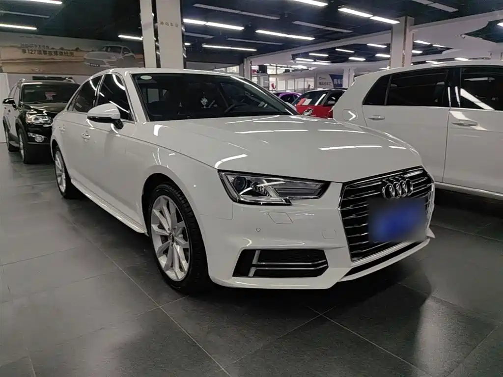 Audi A4L 2018 30th Anniversary 40 TFSI Progressive фото 4