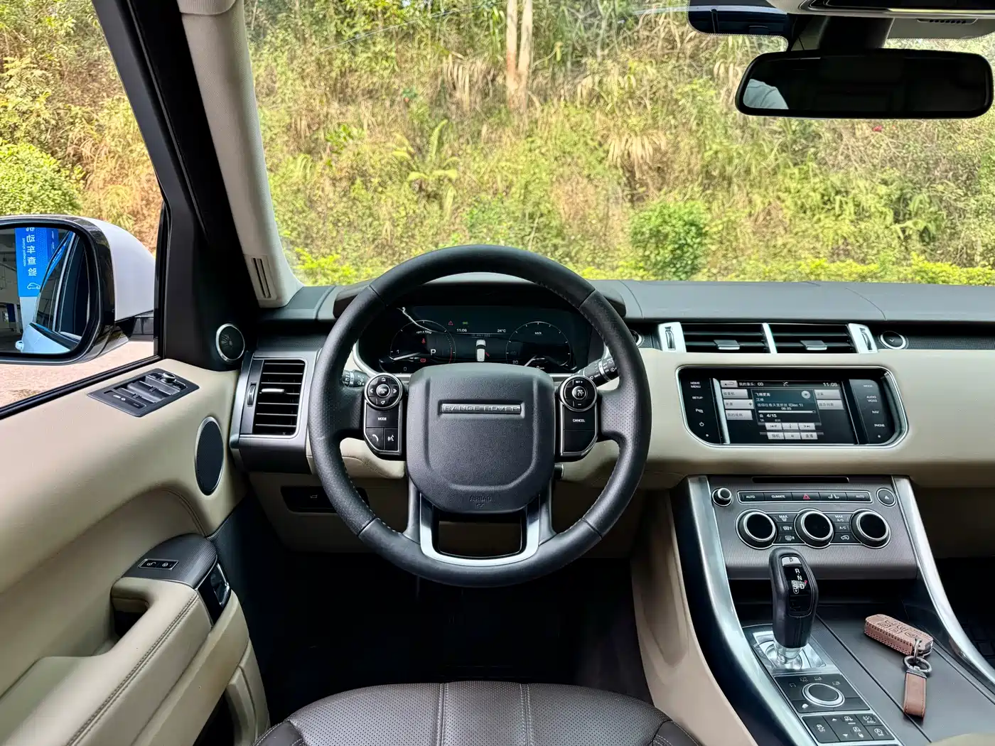 Land Rover Range Rover Sport 2015 3.0 SDV6 HSE DYNAMIC фото 12