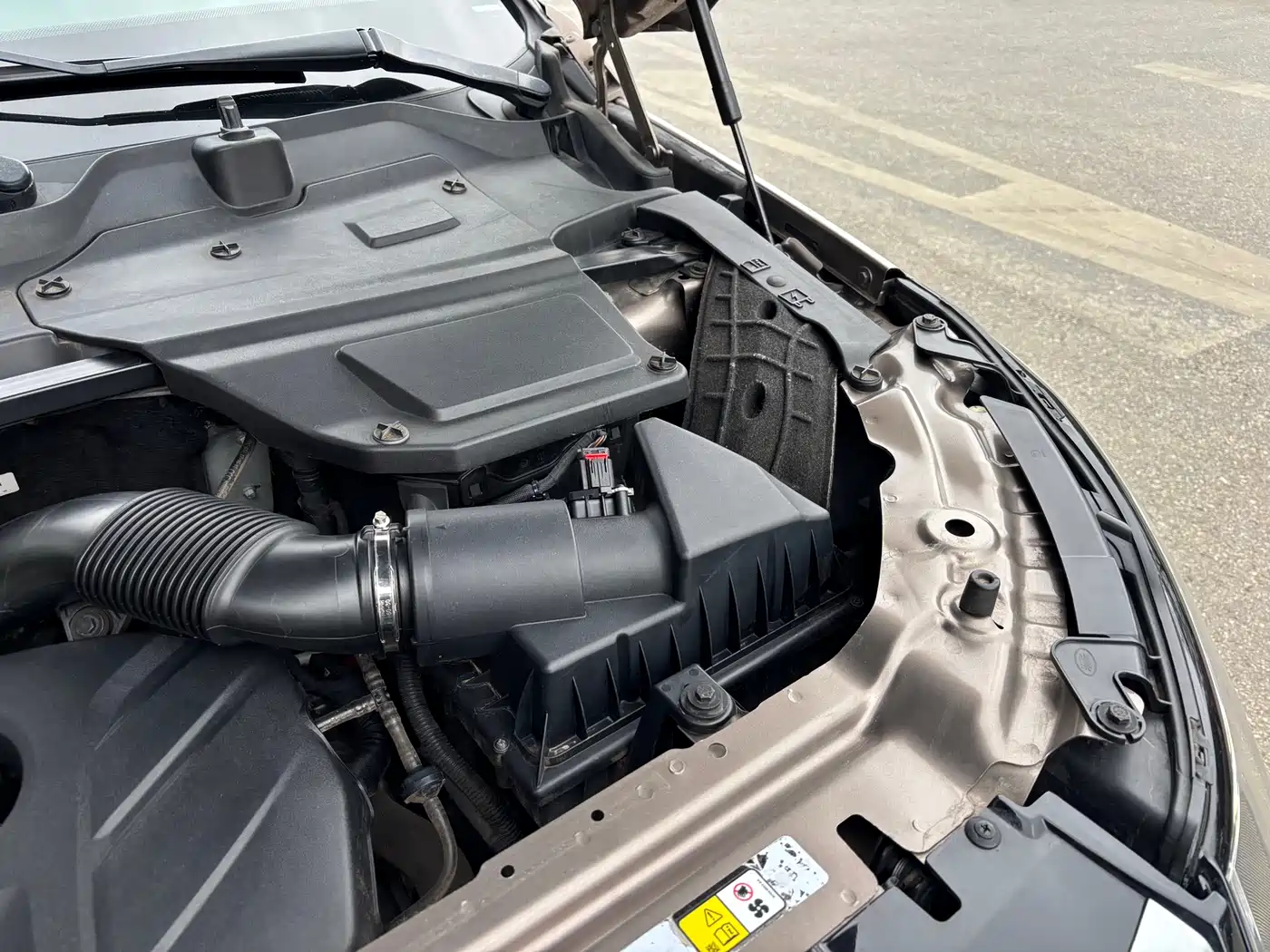 Land Rover Discovery Sport 2017 2.0T HSE фото 15