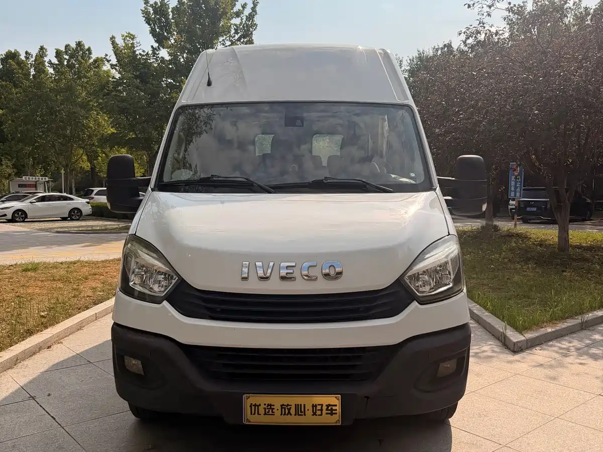 Iveco Daily 2020 2020 2.3T Manual Chaorui Short Wheelbase High Roof High Power F1A