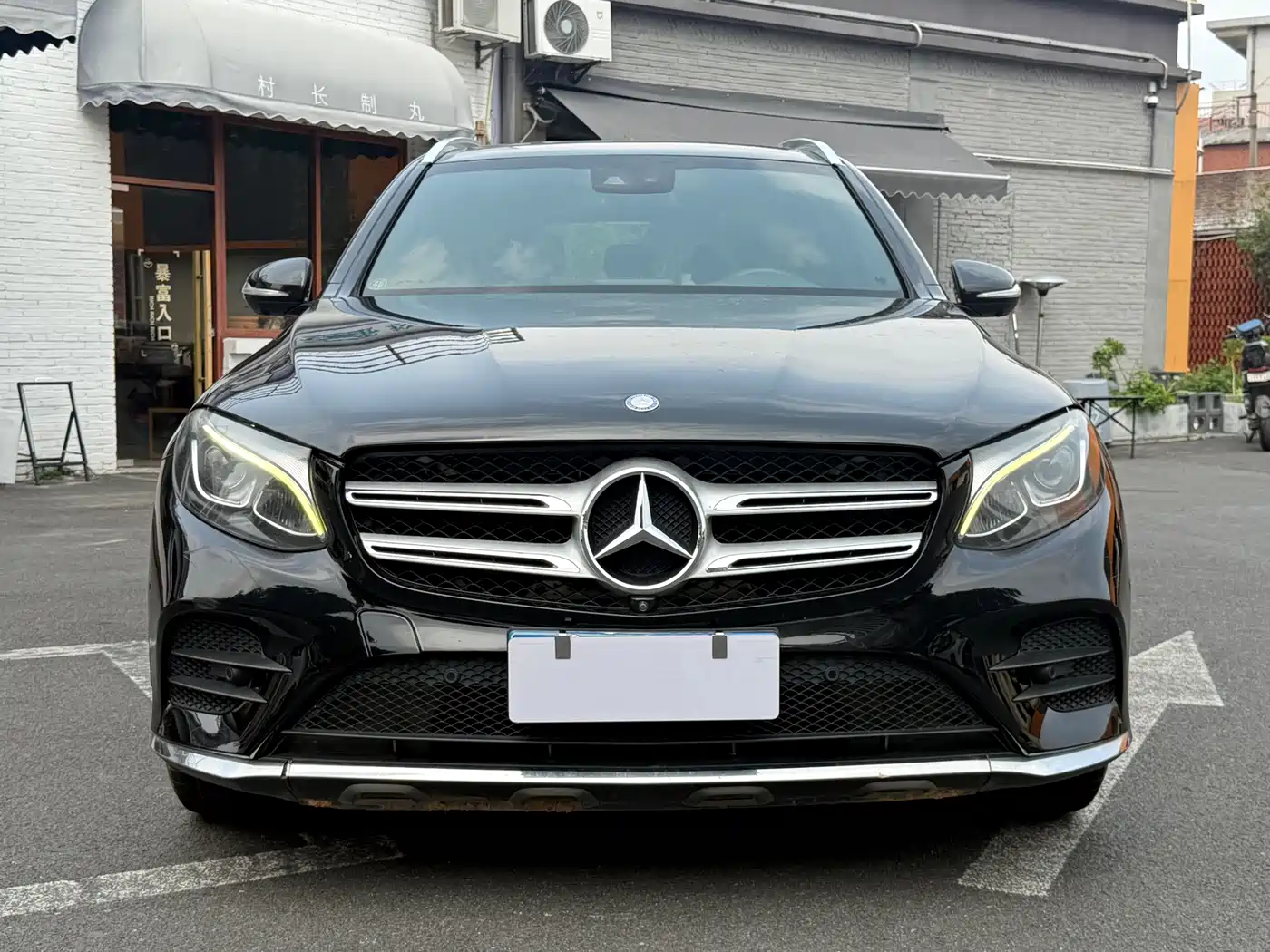 Mercedes-Benz GLC 2016 GLC 260 4MATIC Luxury фото 2
