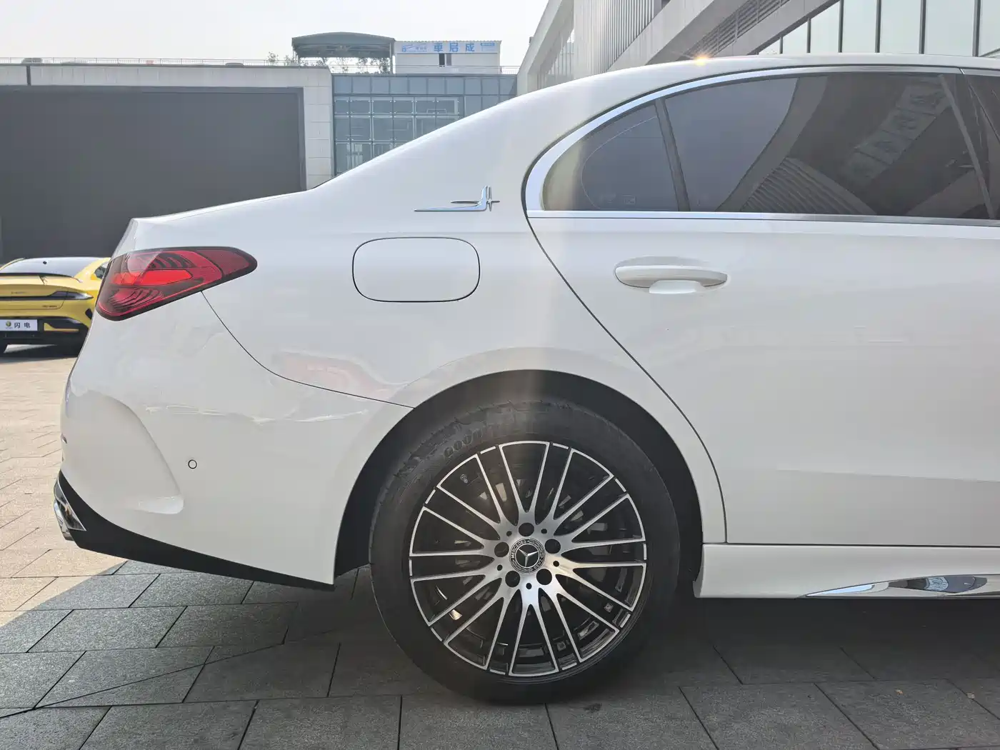 Mercedes-Benz C-Class 2024 Facelift C 260 L 4MATIC Sport фото 21