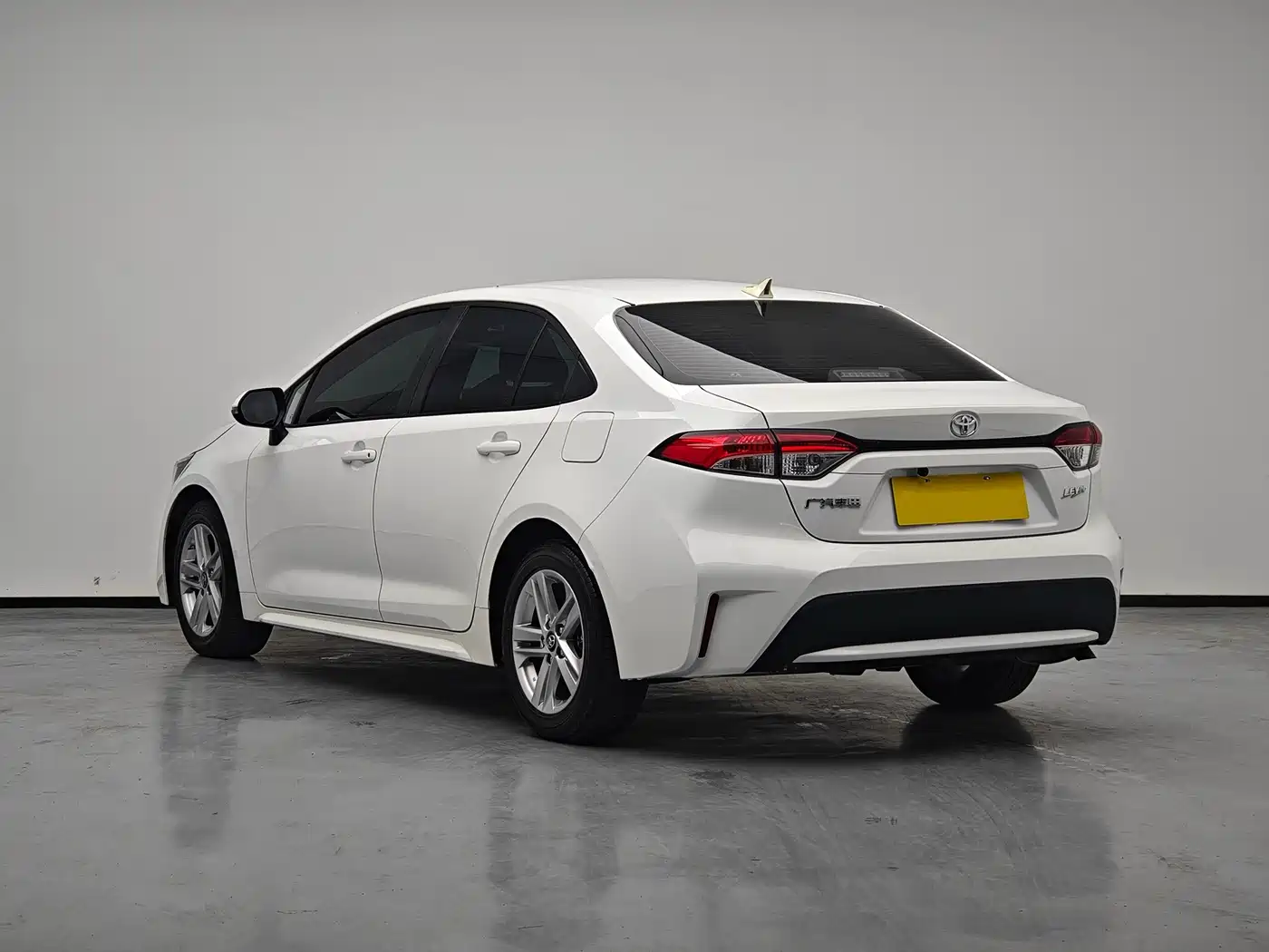 Toyota Levin 2022 TNGA 1.5L CVT Progressive Edition фото 6