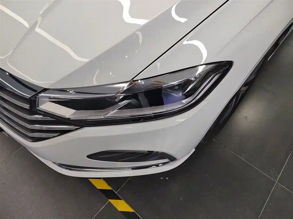 Volkswagen Lavida 2023 300TSI DSG Comfort Edition фото 17