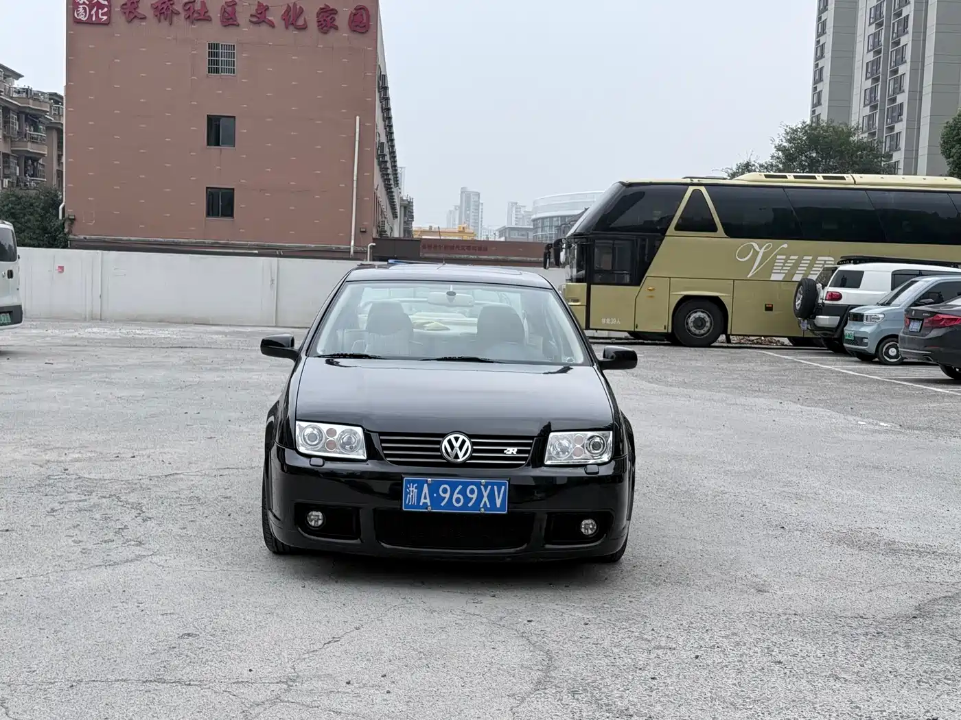 Volkswagen Bora Classic 2005 1.8T R (Sport Edition)