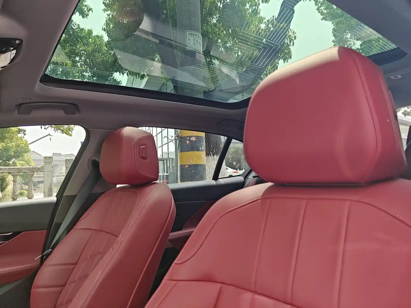 BMW 5 Series 2024 530Li Leading Model Luxury Package фото 10