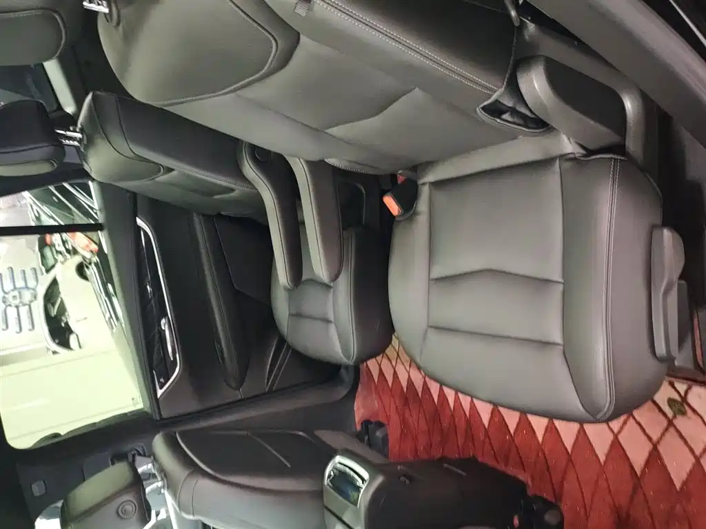 Cadillac XT6 2022 2.0T 6-Seater 2WD Luxury Edition фото 16