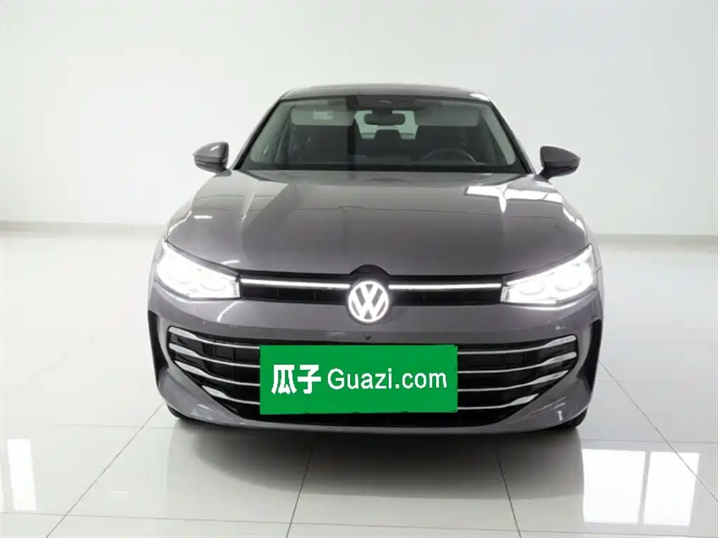 Volkswagen Passat 2025 Pro 380TSI Dragon Prestige Edition фото 3