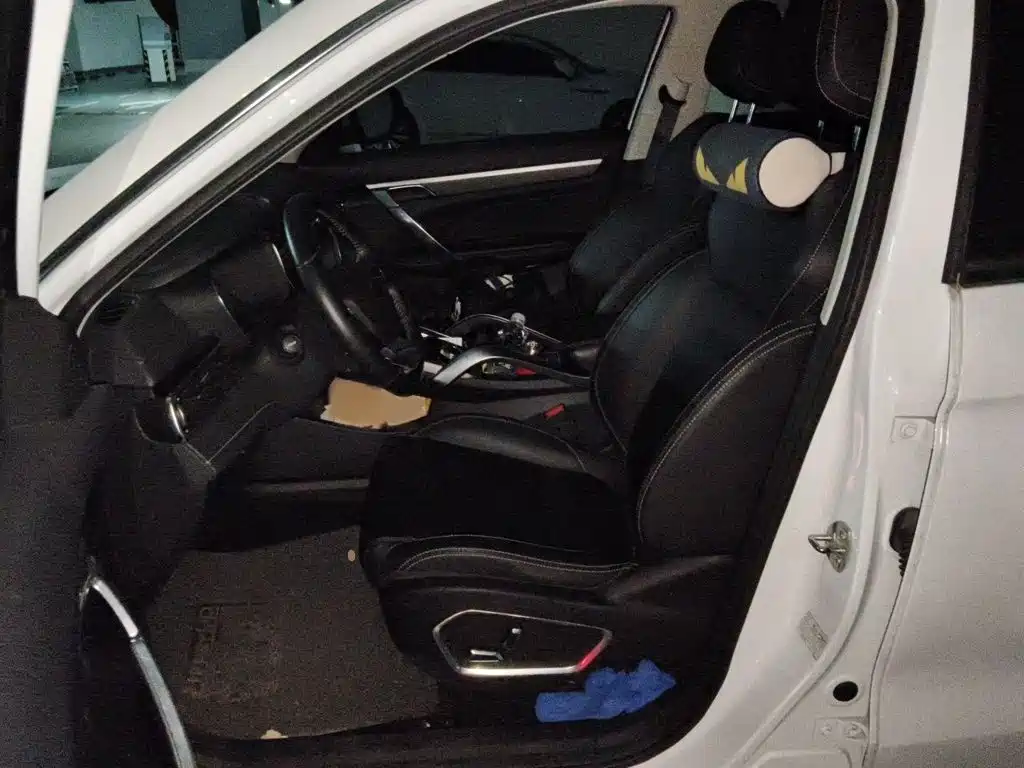 Yuan Cheng FX 2021 2020 1.8T Smart Edition 4-Seat