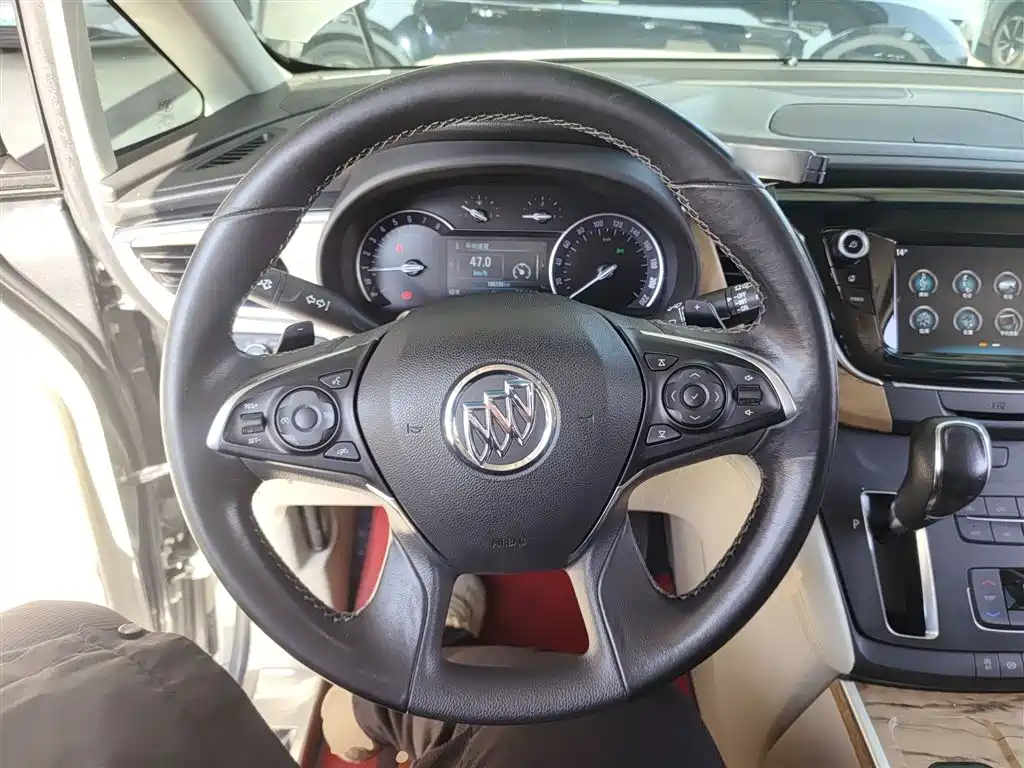 Buick GL8 2018 ES 28T Comfort Type China VI фото 3