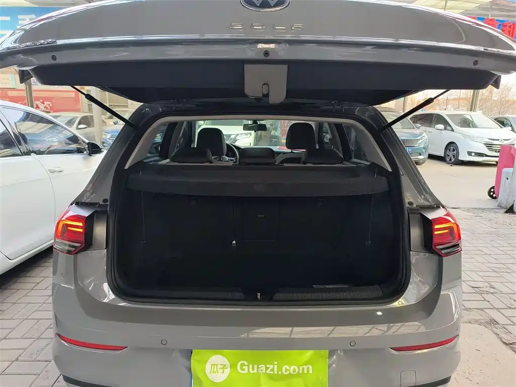 Volkswagen Golf 2023 Facelift 280TSI DSG Pro фото 9