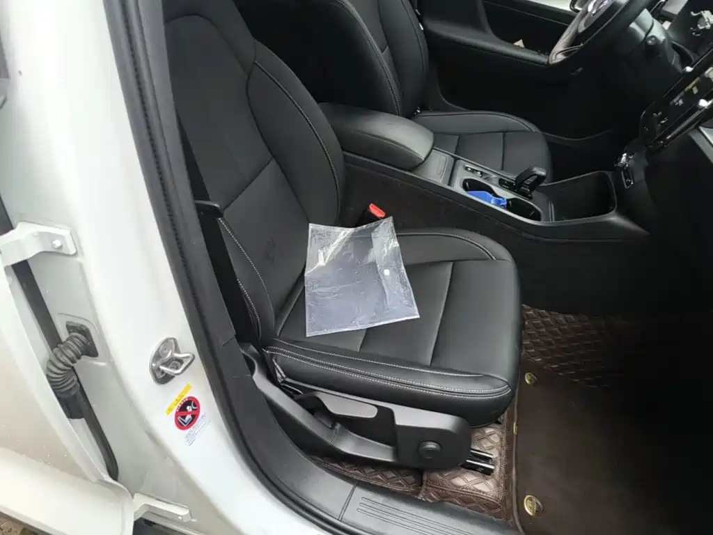 Volvo XC40 2022 2022 Model T4 AWD Smart Drive Fashion Edition