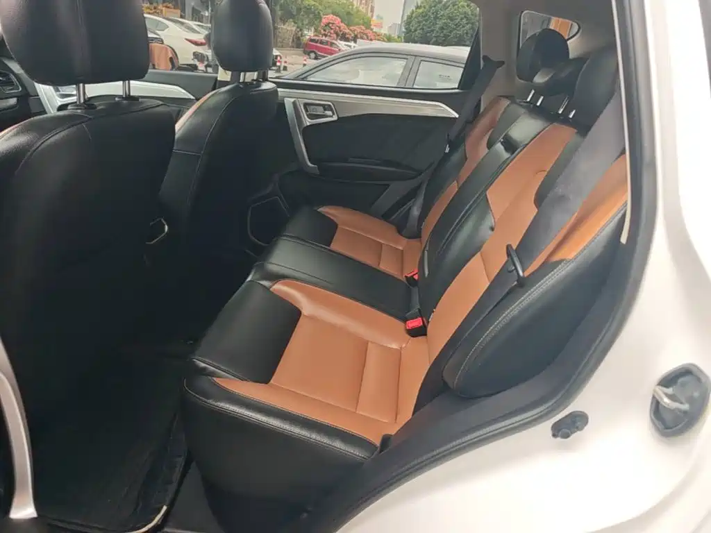 Geely Emgrand X6 2017 2016 1.3T CVT Flagship