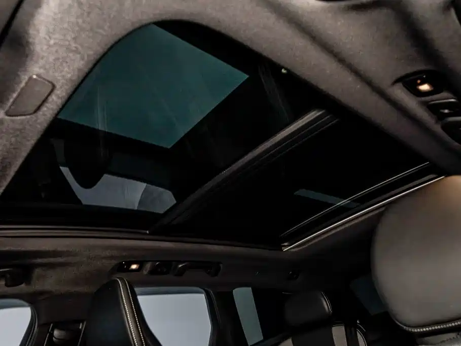 Volvo XC60 Plug-in Hybrid 2024 2024 T8 PHEV Long Range AWD Polar Night Edition
