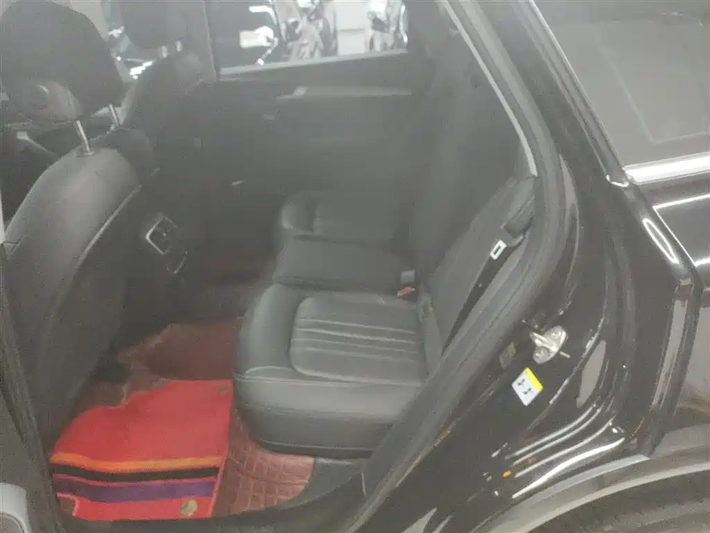 Audi Q5L 2023 40T Fashion Elegance фото 17