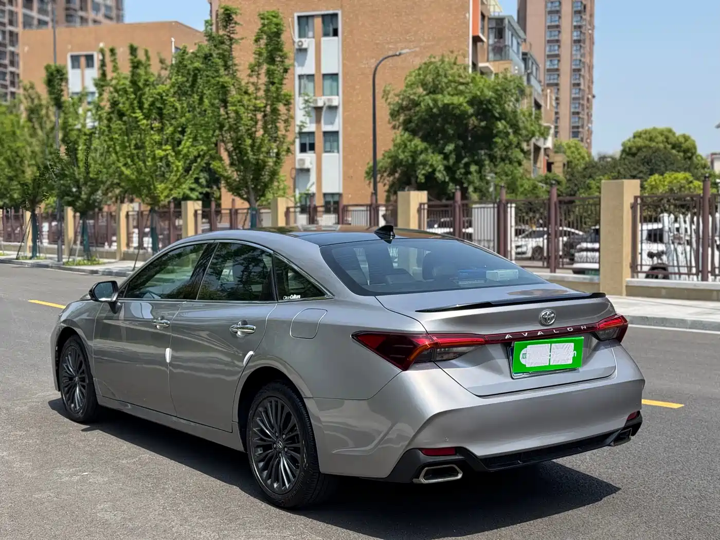 Toyota Avalon 2019 2.5L Touring Premium (China V) фото 4