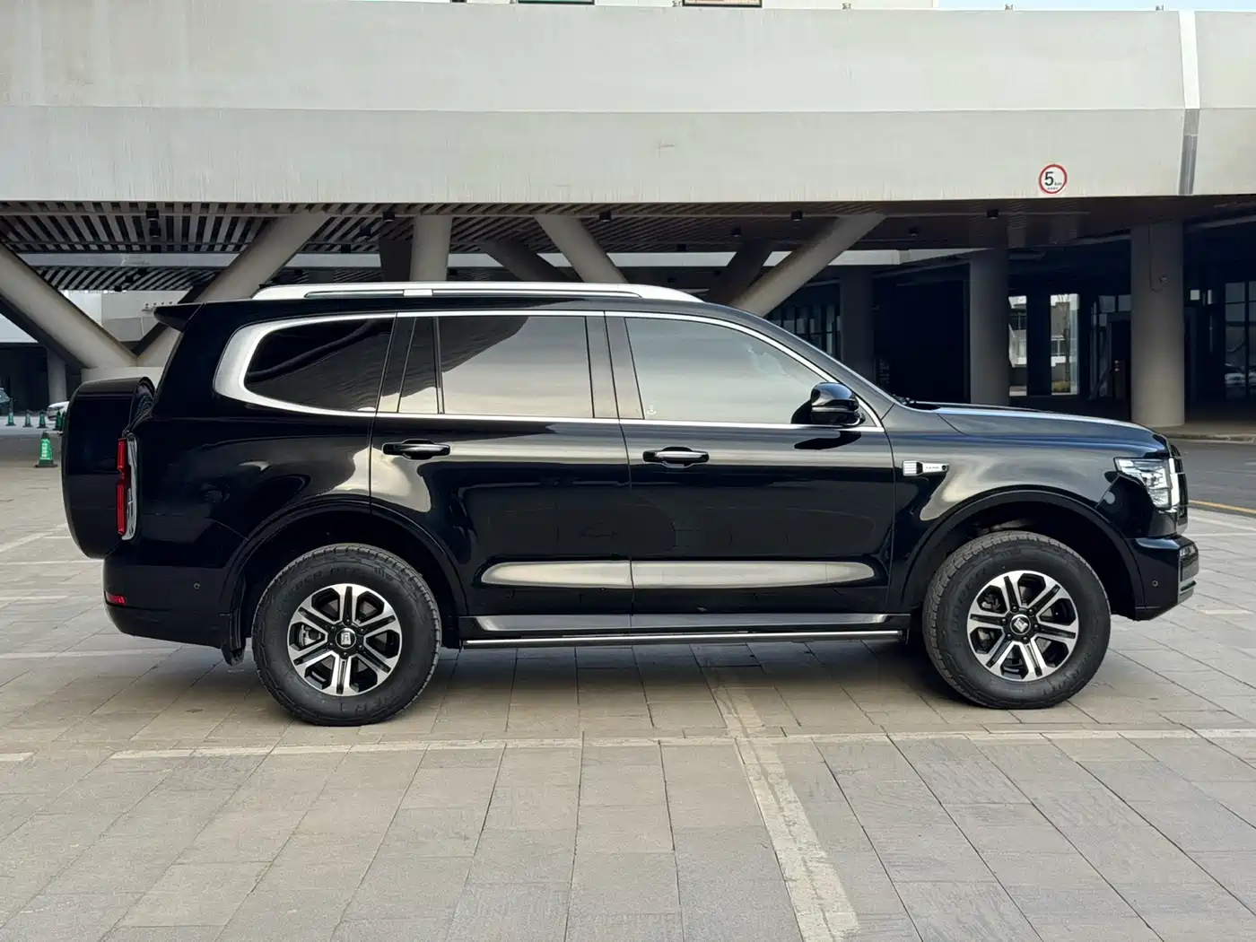 Tank 500 2022 3.0T Sport Edition Zaojing 5-Seater фото 3