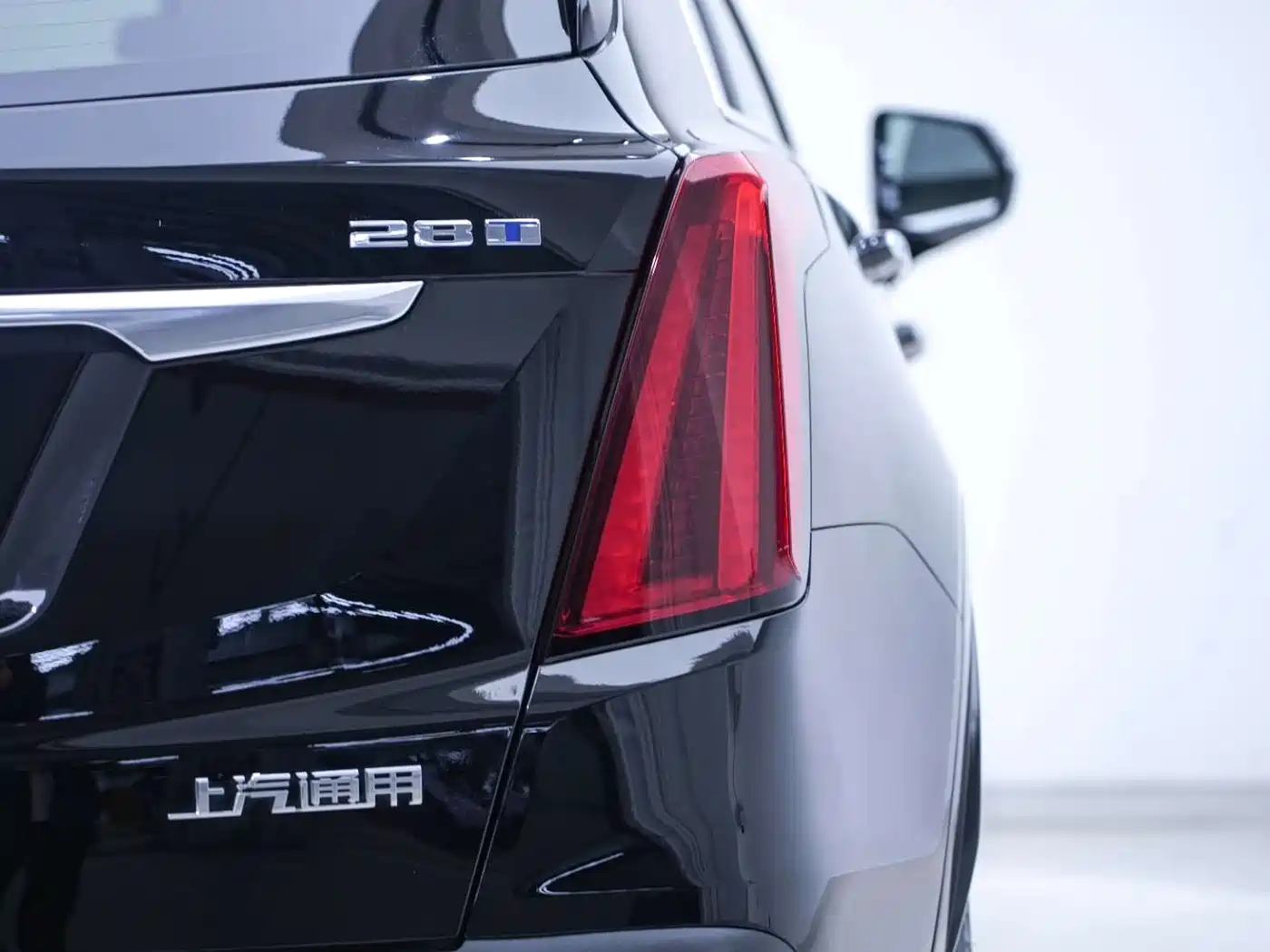 Cadillac XT5 2022 2.0T 2WD Luxury фото 18