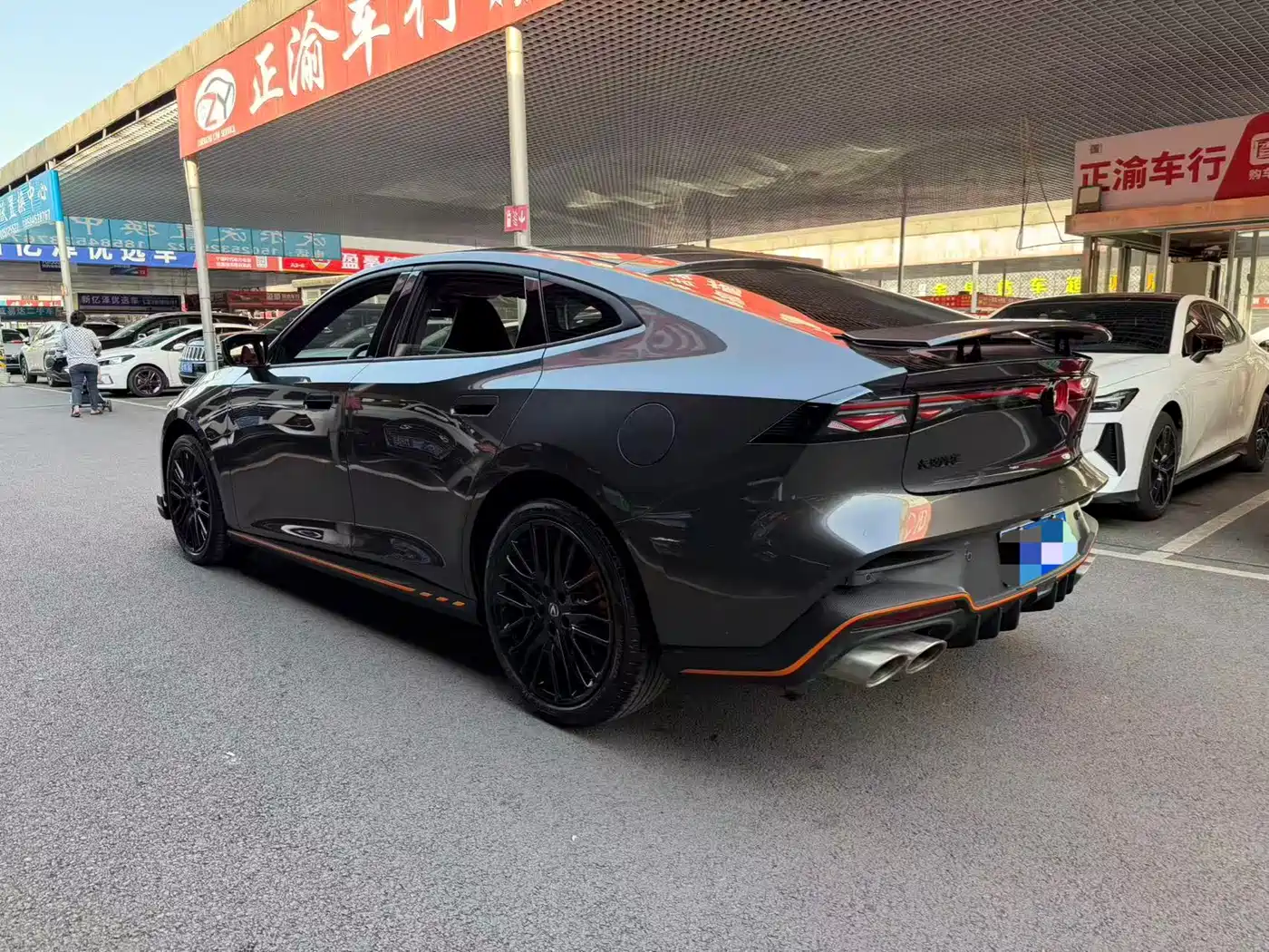 CHANGAN UNI-V