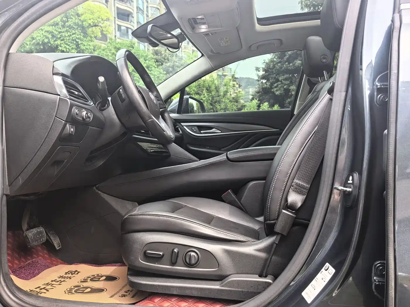 Buick Enclave 2020 28T 4WD Premium Model фото 10