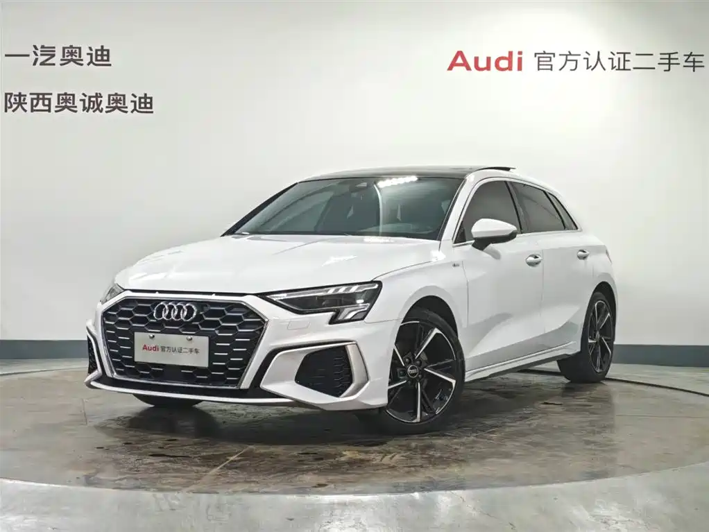 Audi A3 2023 Sportback 35 TFSI Fashion Sport