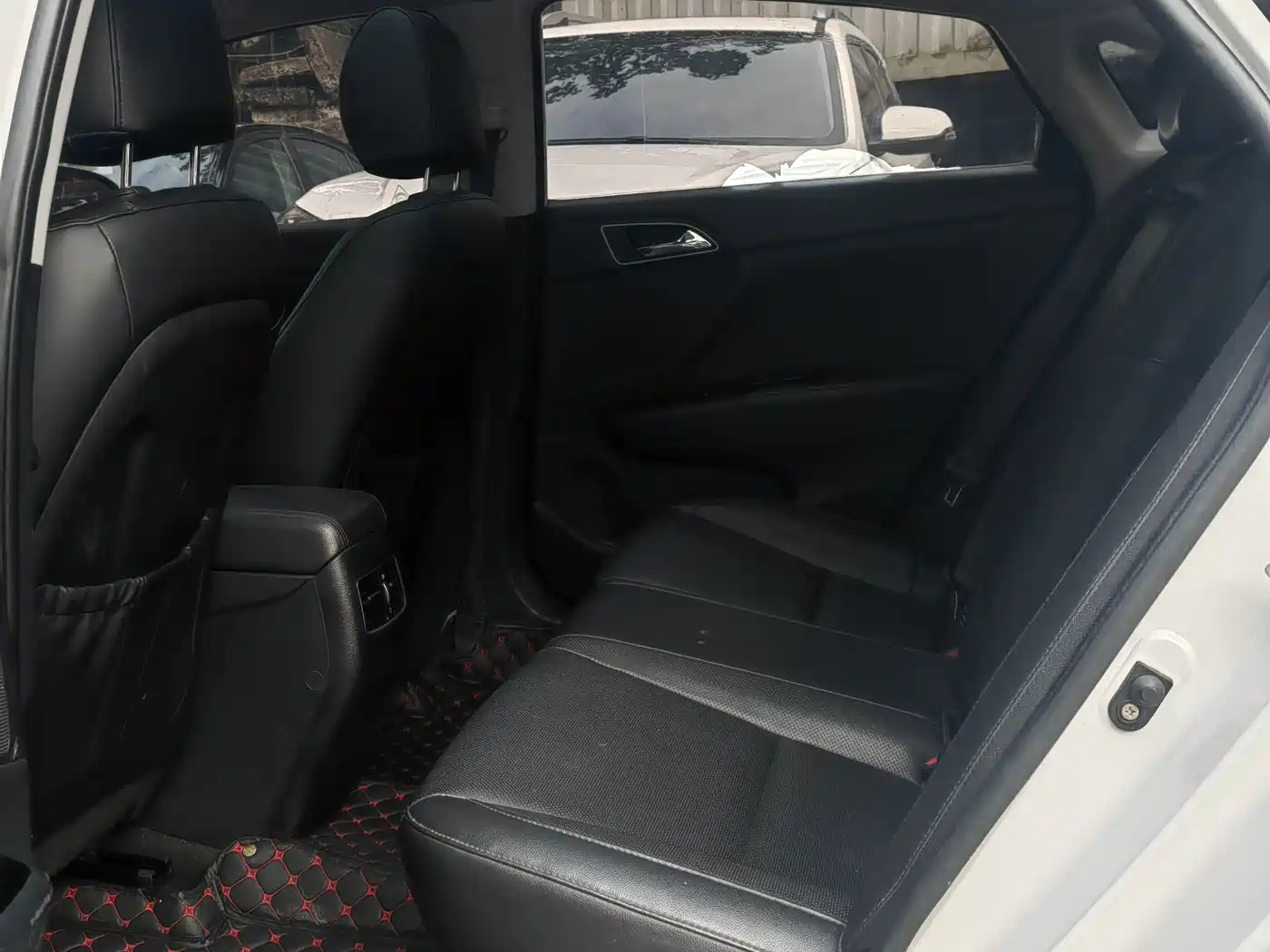 Hyundai Mistra 2014 1.8L Auto Smart GLS фото 8