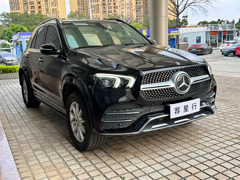 Mercedes-Benz GLE 2020 GLE 350 4MATIC Fashion фото 3