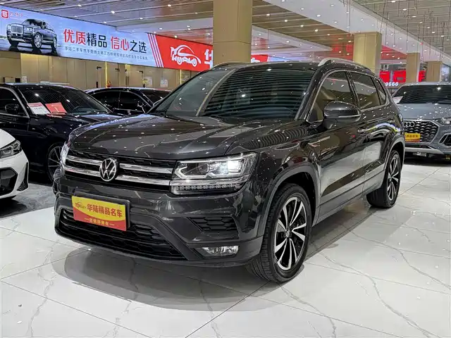 VOLKSWAGEN TUYUE