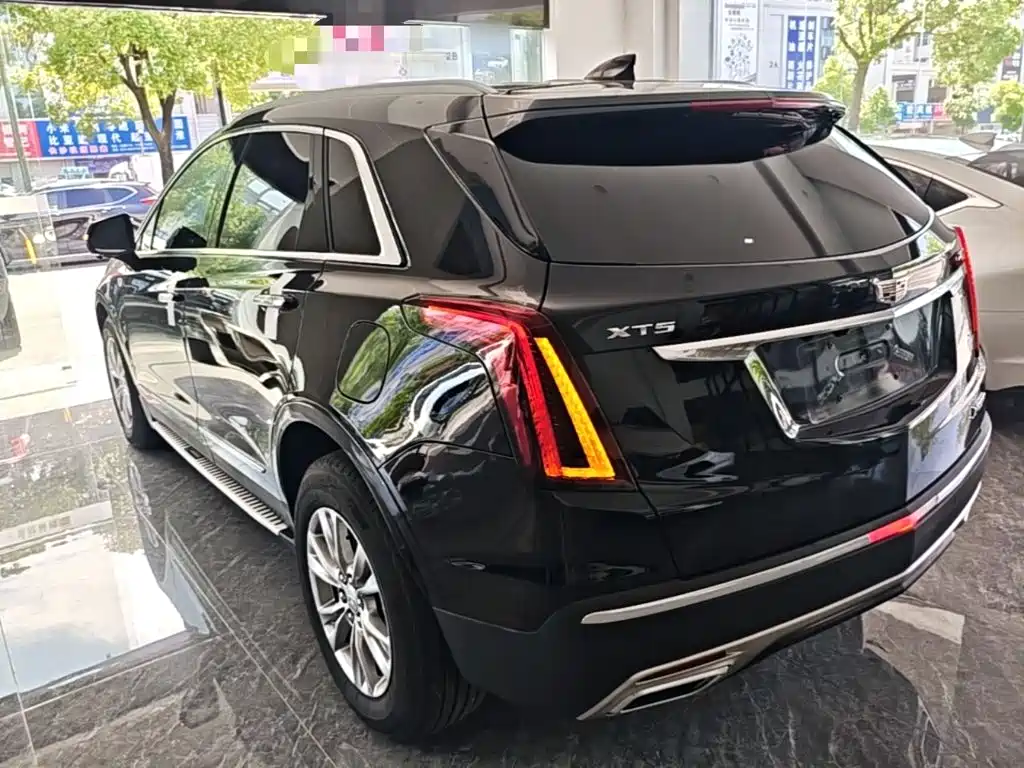 Cadillac XT5 2024 2023 2.0T 2WD Fashion Edition