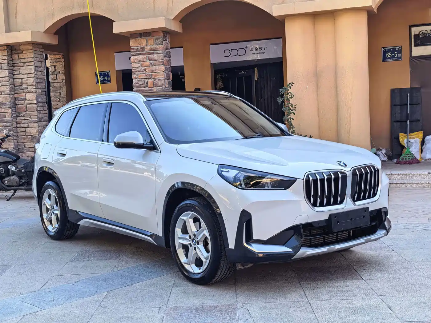 BMW X1 2026 2023 sDrive20Li X Design Package