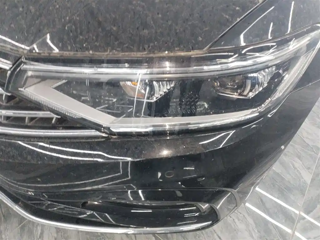 Volkswagen Magotan 2025 Popular Edition 280TSI DSG Comfort фото 18