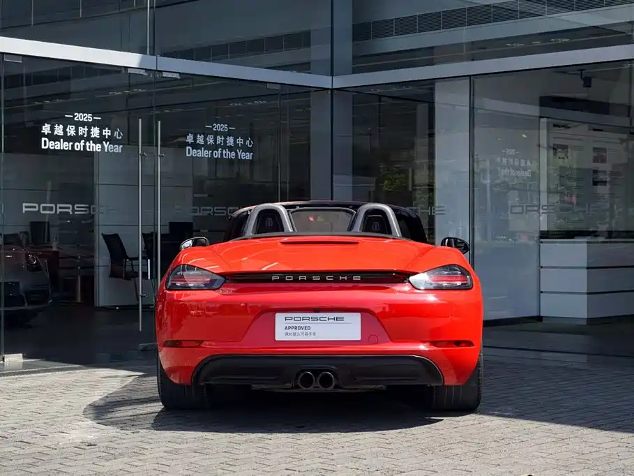 Porsche 718 2022 Boxster T 2.0T фото 11