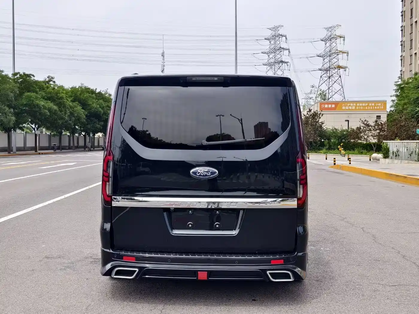 Juntian Granvia 2024 2025 High Roof 2WD Starlight Edition