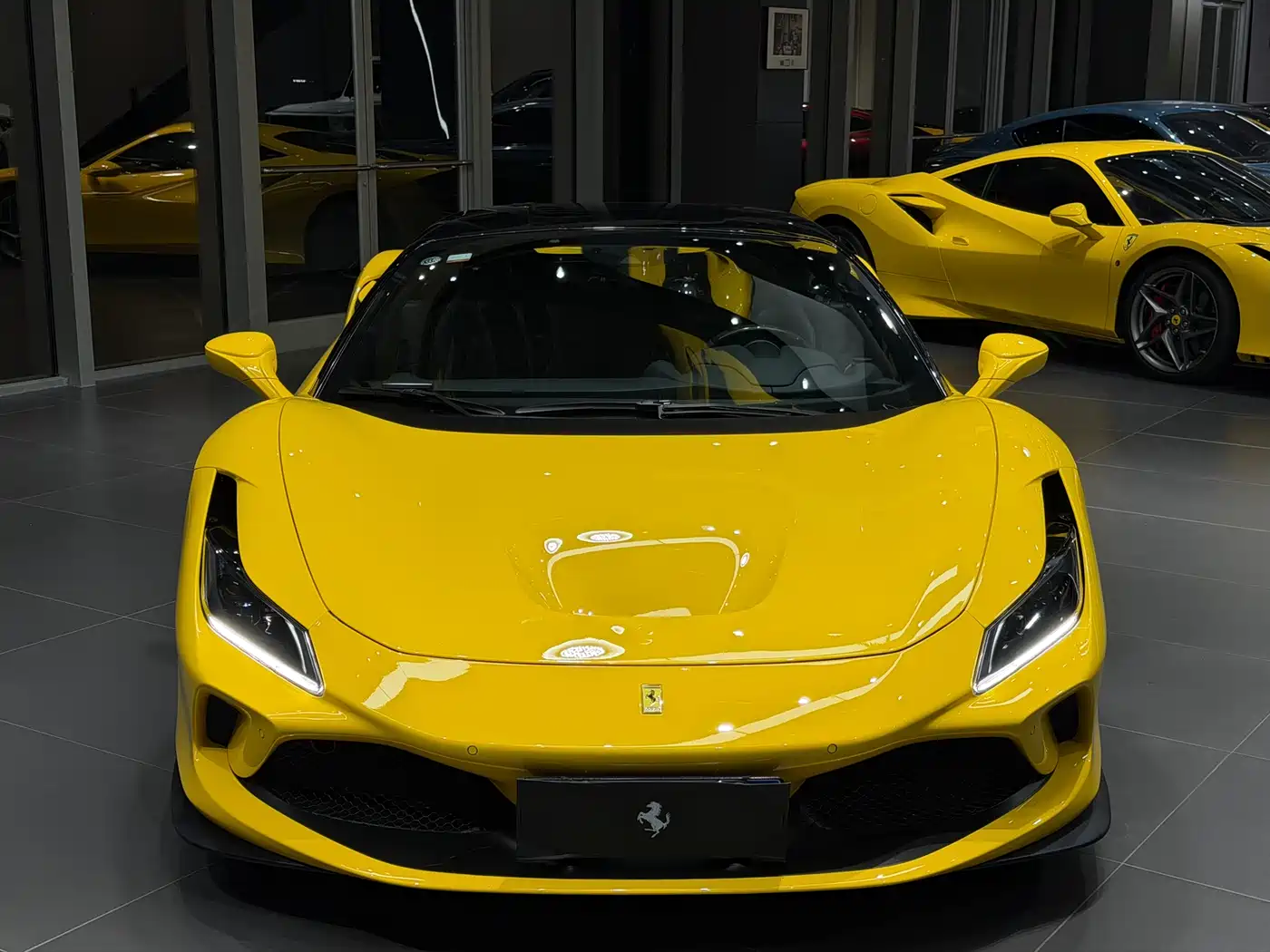 Ferrari F8 2019 Tributo 3.9T V8 фото 2