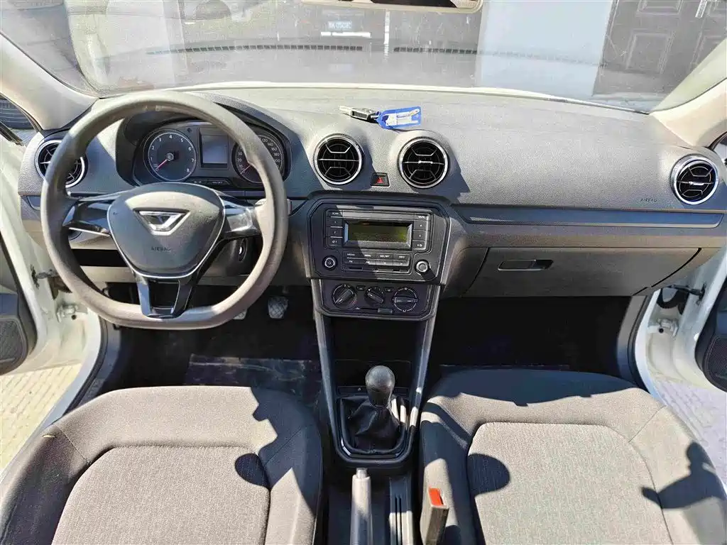 Jetta VA3 2022 2021 1.5L Manual Progressive Edition