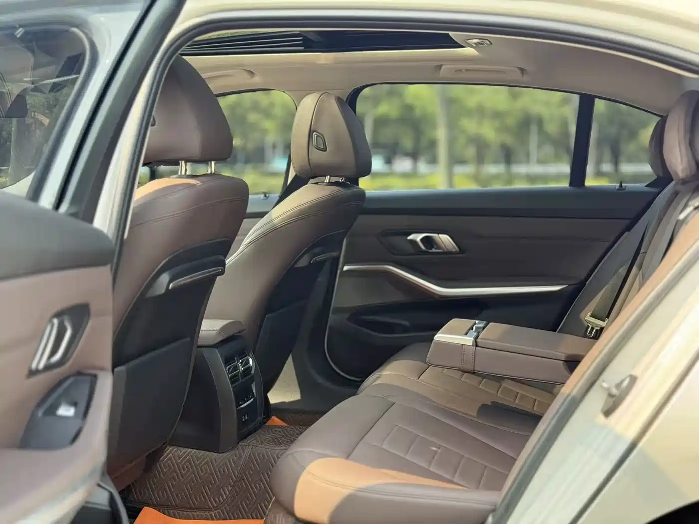 BMW 3 Series 2020 325Li Launch Edition фото 5