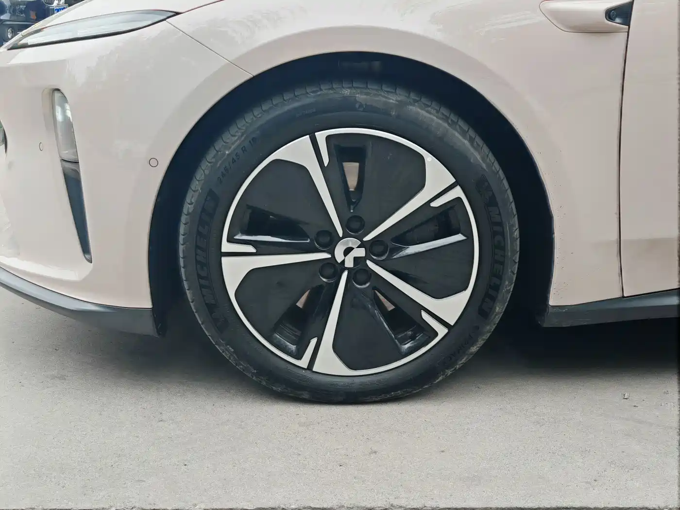 NIO ET5T 2025 2024 75kWh Touring