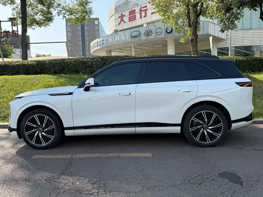 XPeng G9 2025 2025 Model Long Range Ultra