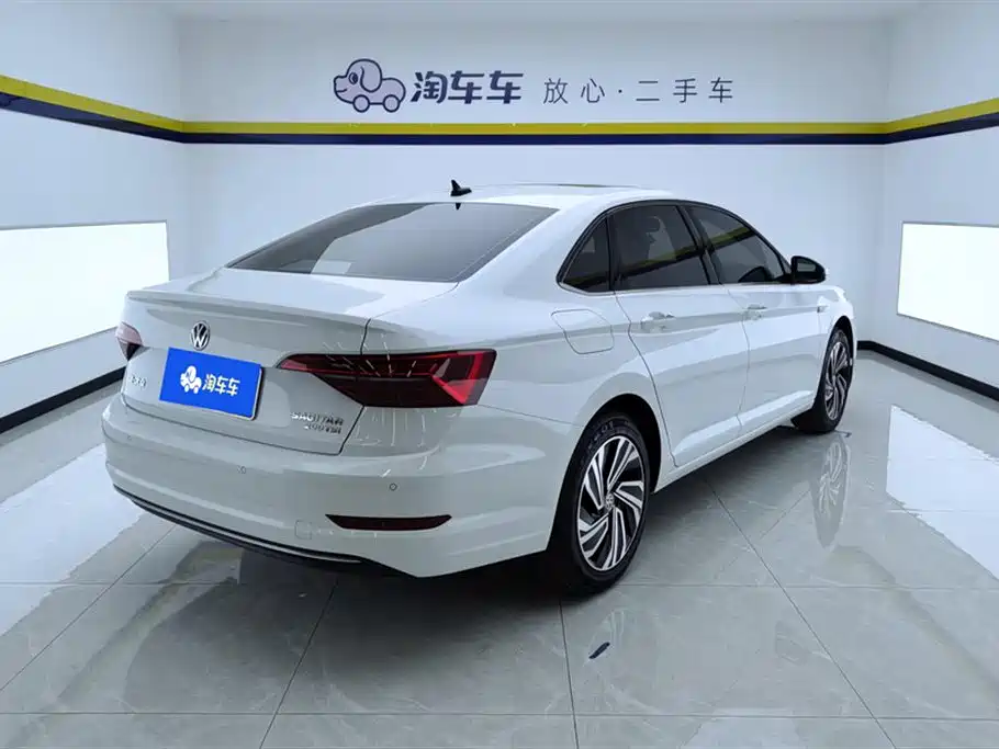 Volkswagen Sagitar 2022 200TSI DSG Soaring Edition фото 3