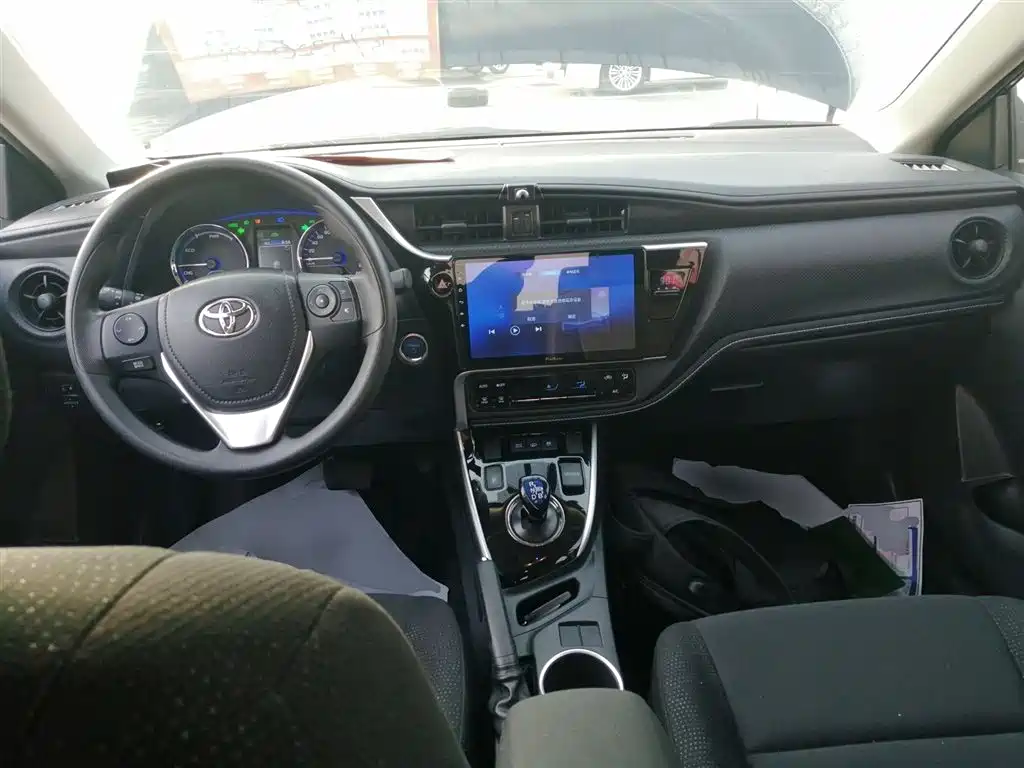 Toyota Levin Twin Engine E+ 2019 1.8PH GS E-CVT Elite Edition фото 12