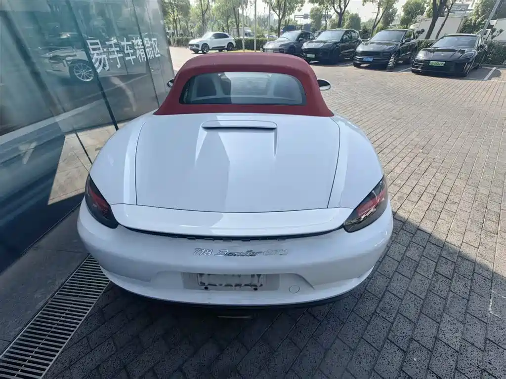 Porsche 718 2022 Boxster 2.0T фото 3