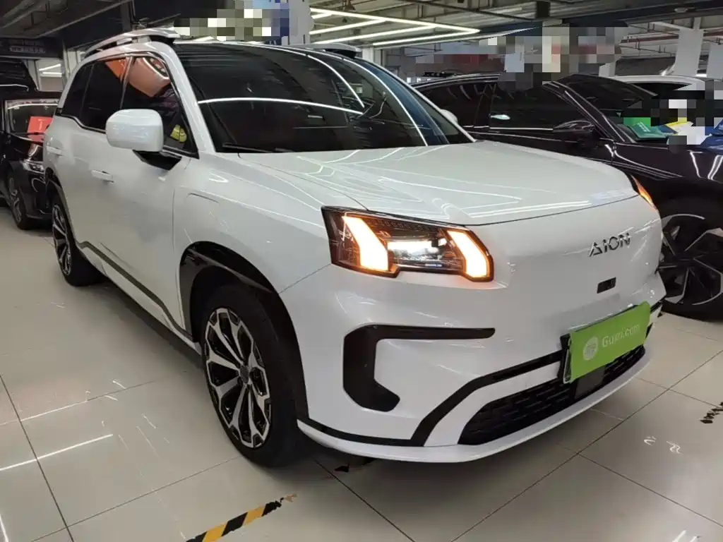 2025 Aion V