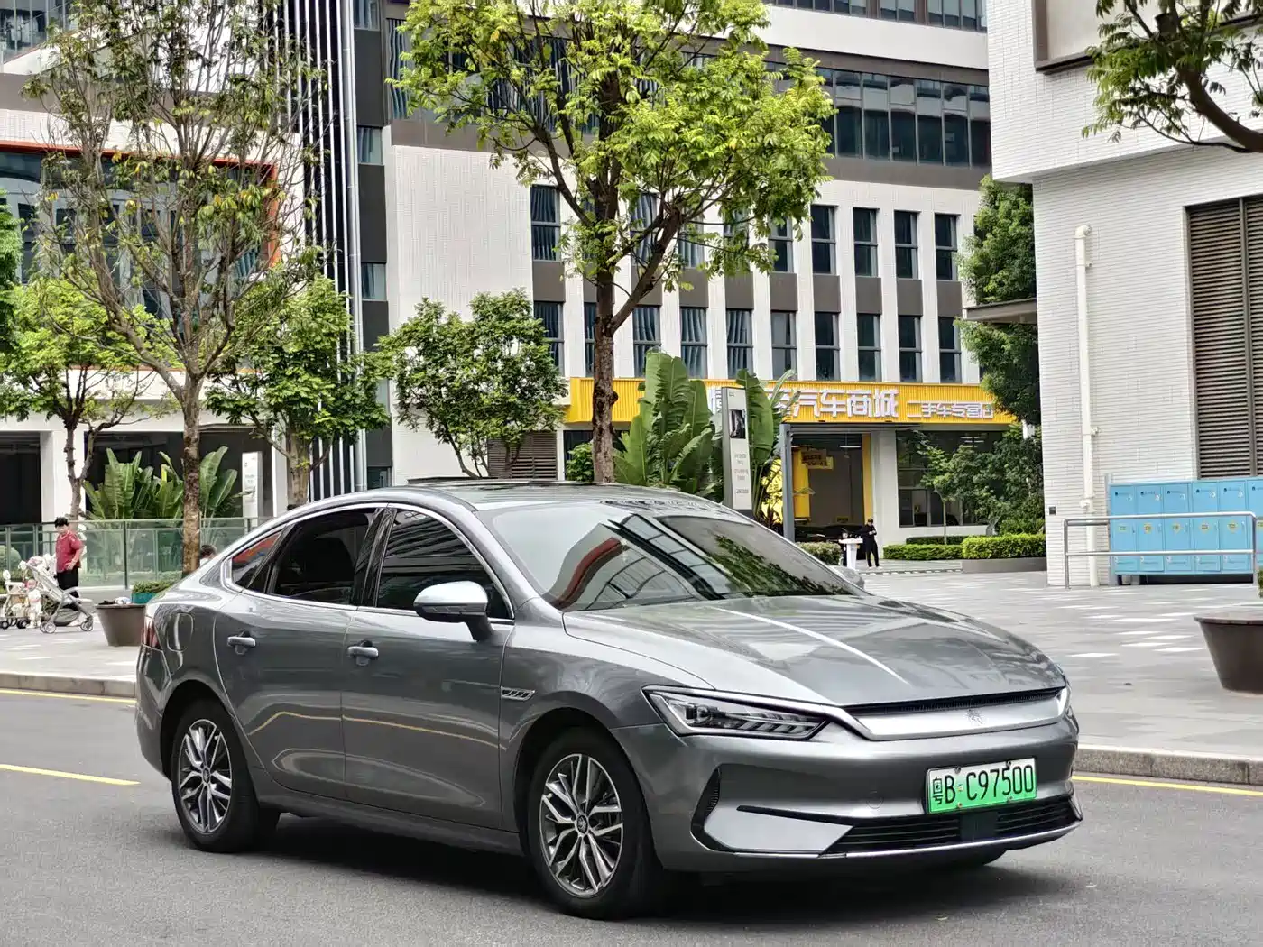 Photo 3 - BYD Qin PLUS