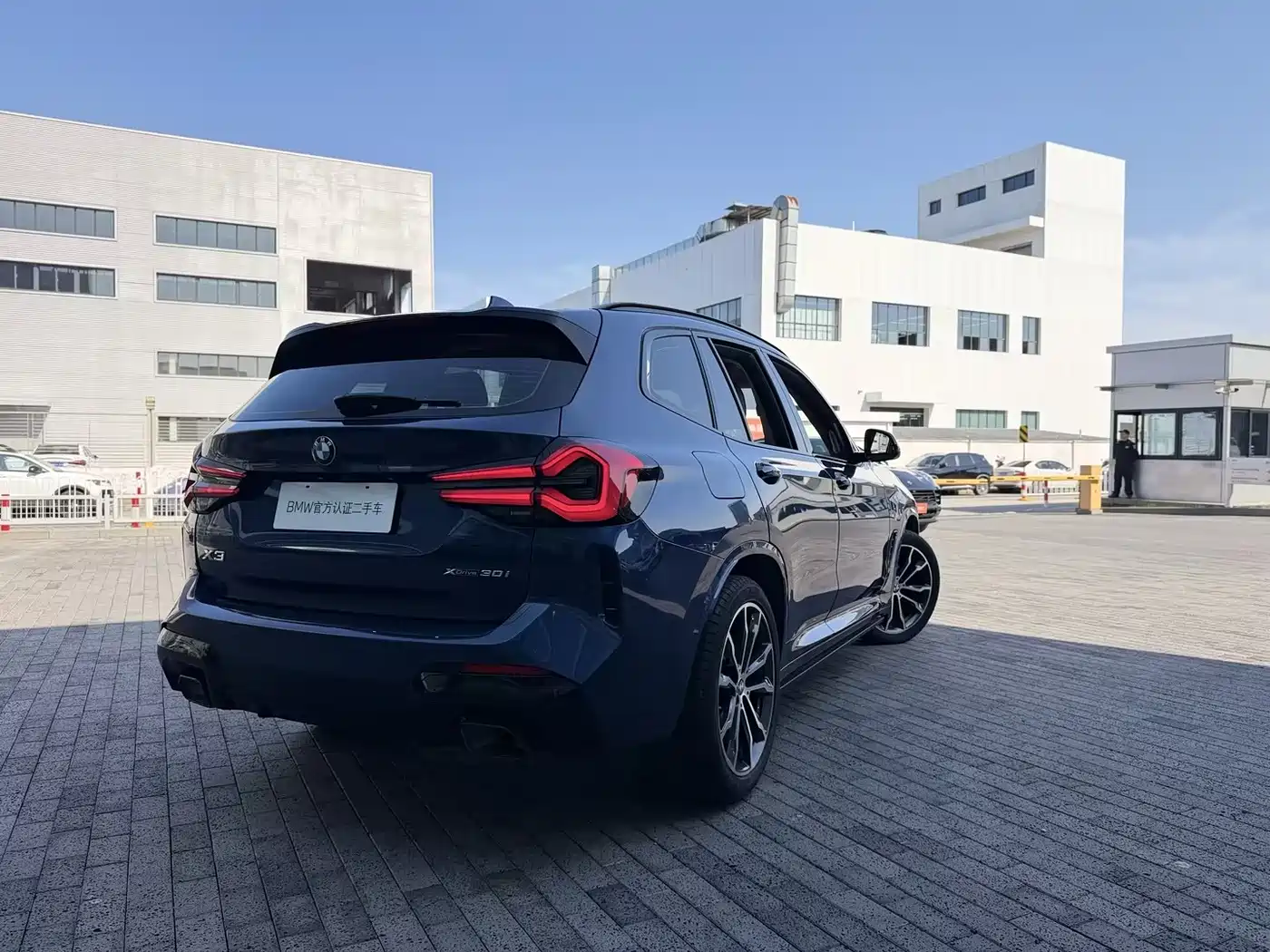 BMW X3 2022 xDrive30i Leading M Night Package фото 5