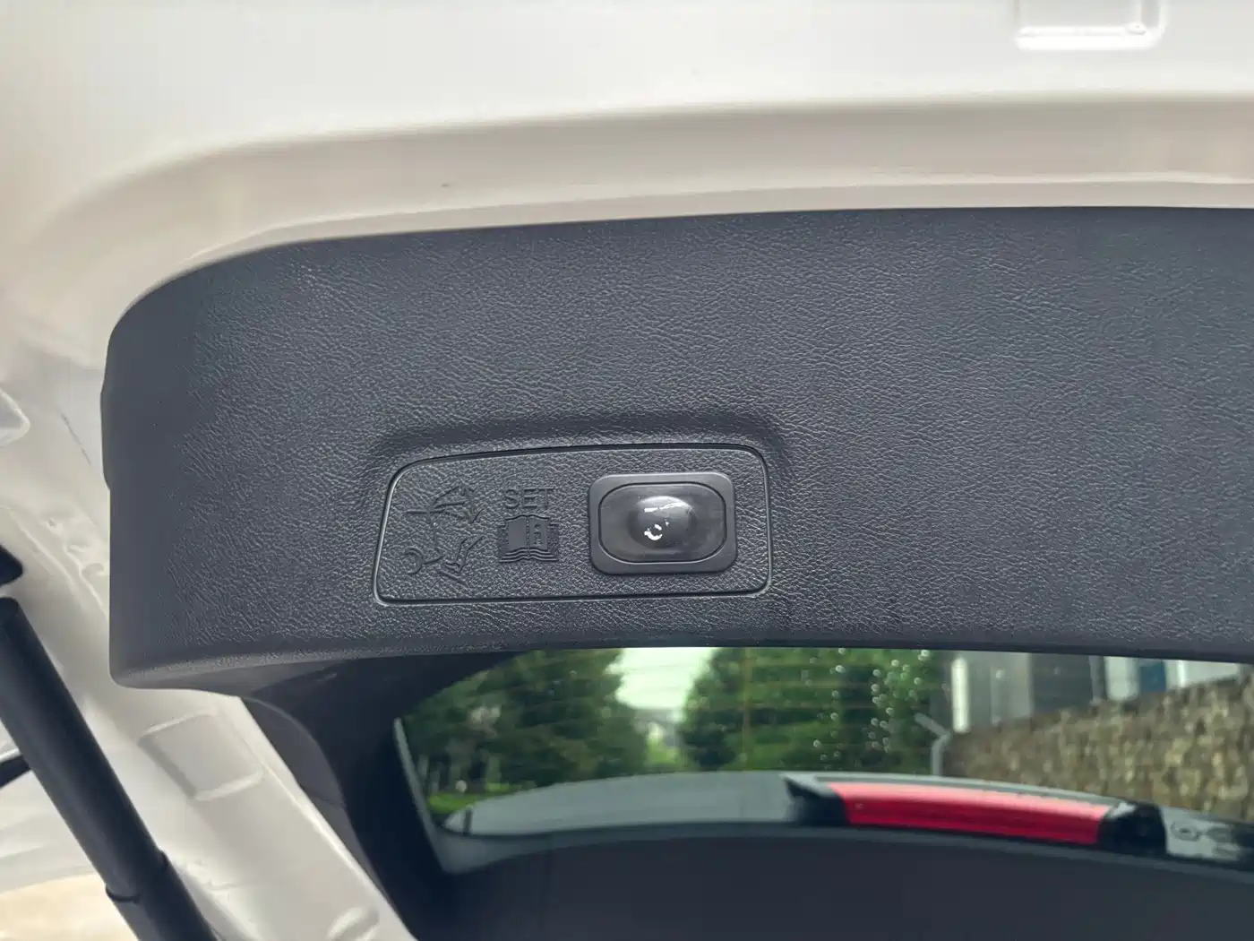 Lincoln MKC 2015 2014 2.0T 2WD Premium Edition