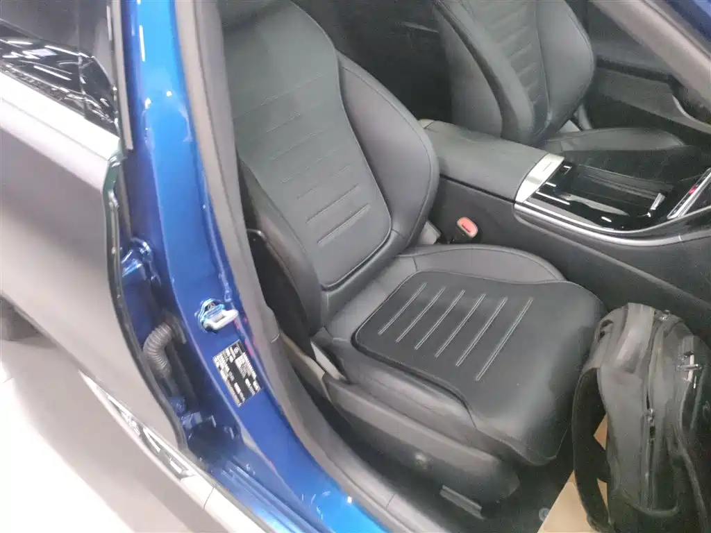 Mercedes-Benz C-Class 2022 Facelift C 200 L Sport фото 25