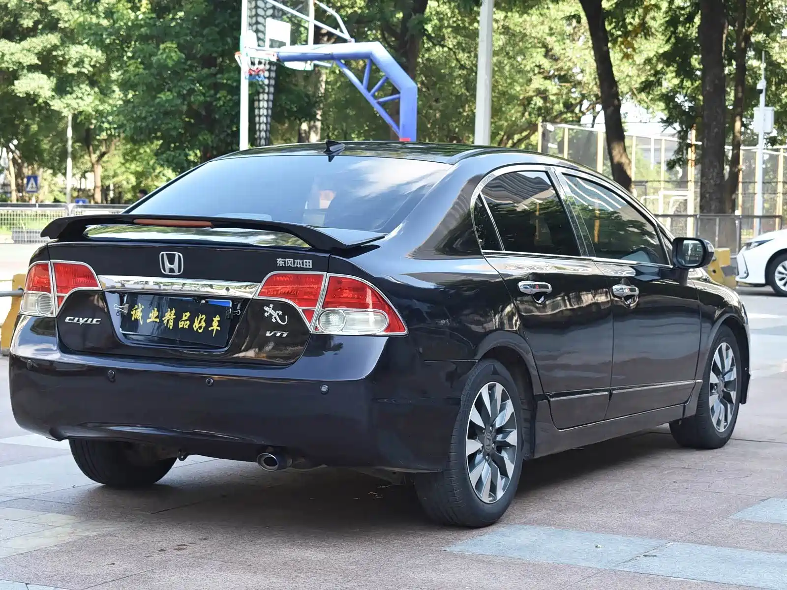 Фото 5 - Honda Civic