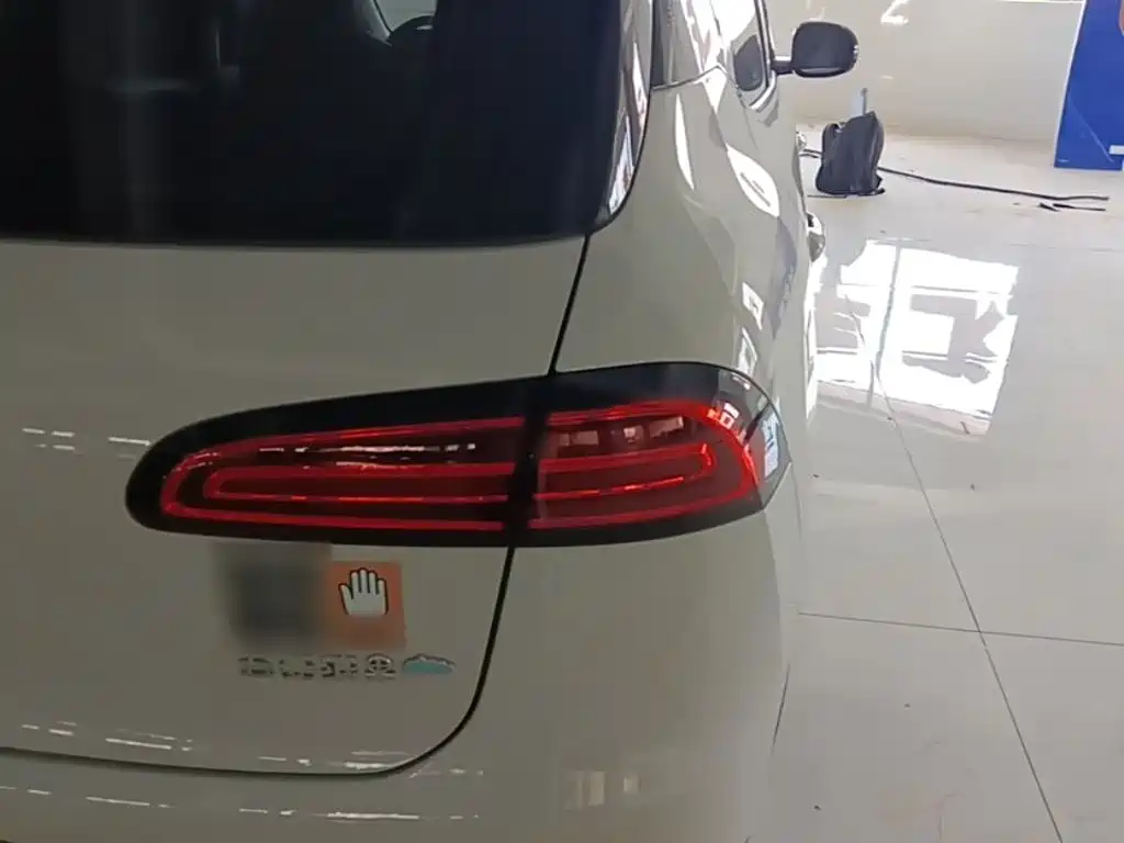 Фото 8 - Wuling Motors Wuling Binguo PLUS