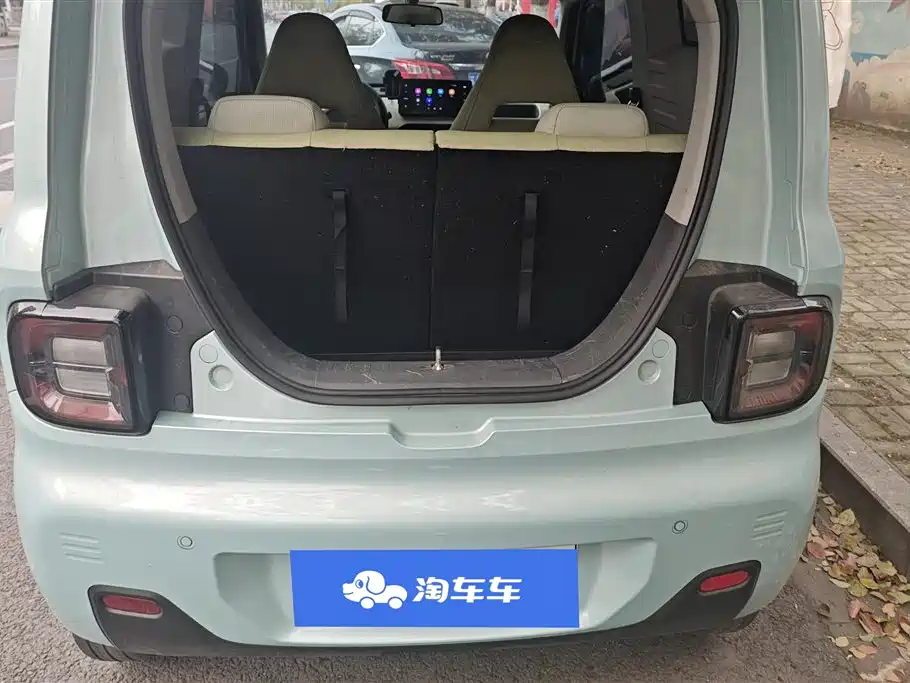 GEELY GALAXY PANDA