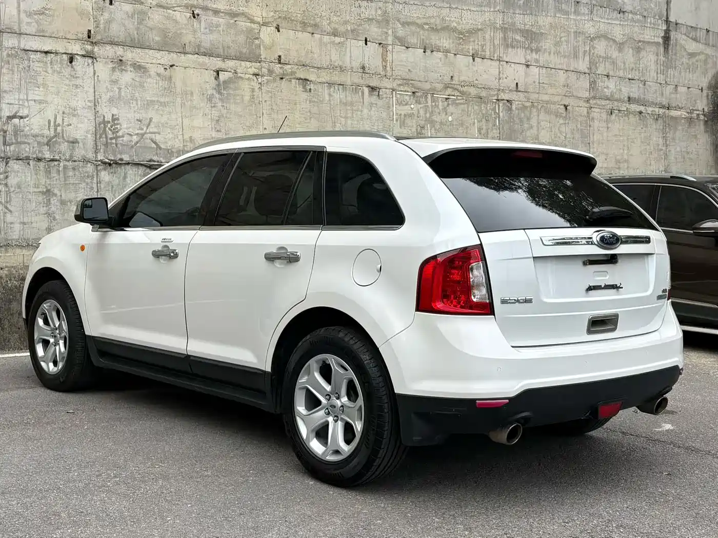 Ford Edge (Import) 2014 2012 2.0T Elite Sunroof Edition
